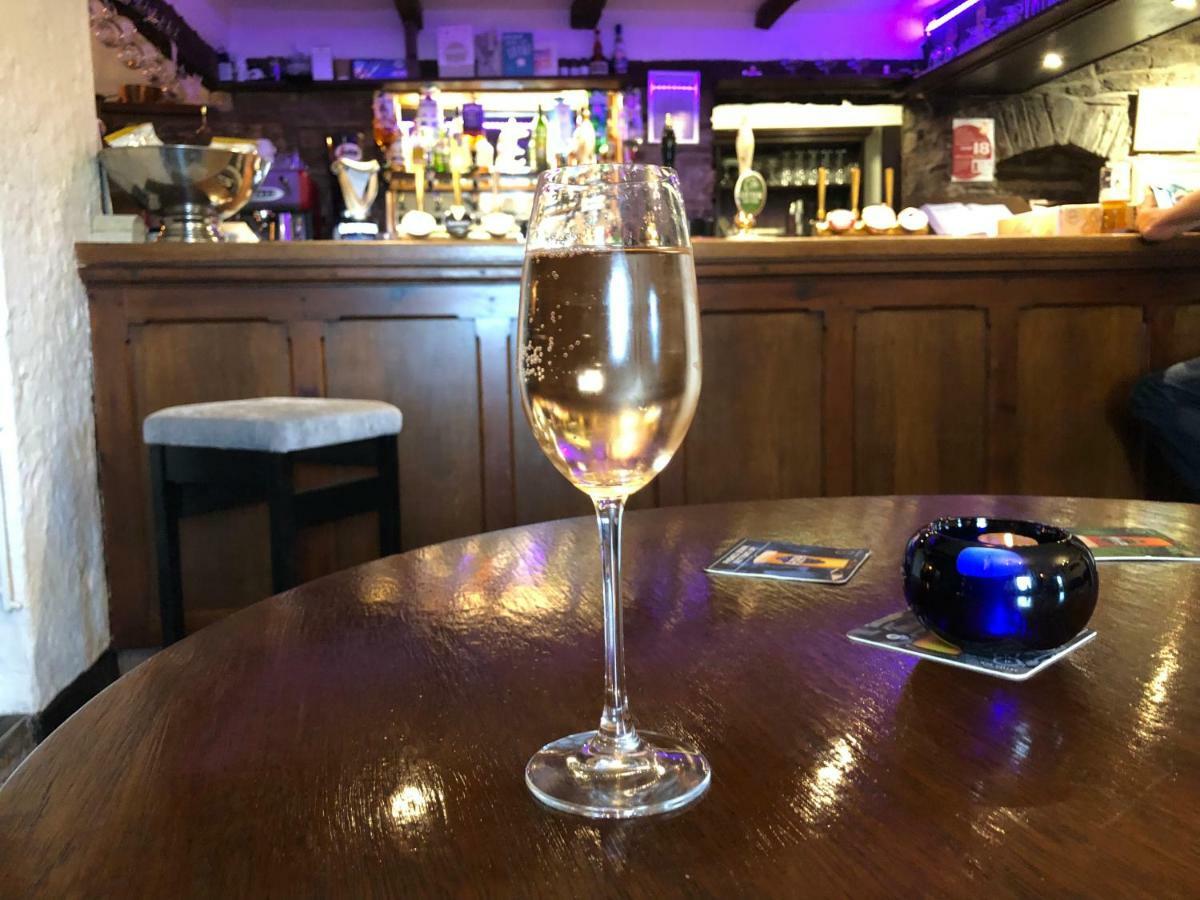 The Griffin Llyswen Hotel Brecon Eksteriør billede